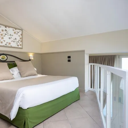Casa Du Lac, By R Collection Hotel