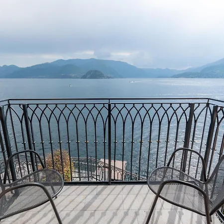 Casa Du Lac, By R Collection Varenna